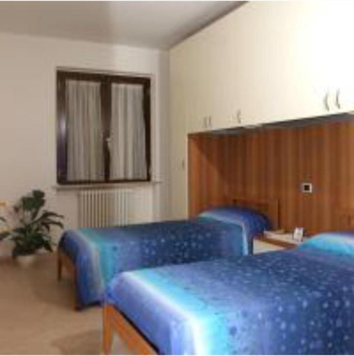 Verde Mare "Appartamenti Per Vacanze" Tortoreto Exterior photo