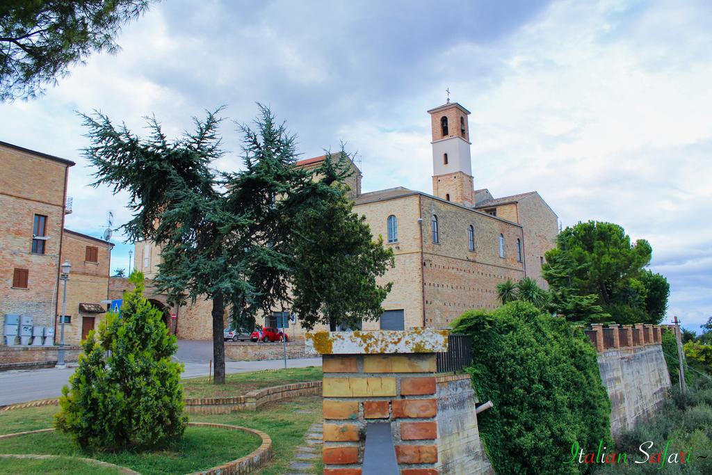 Verde Mare "Appartamenti Per Vacanze" Tortoreto Exterior photo